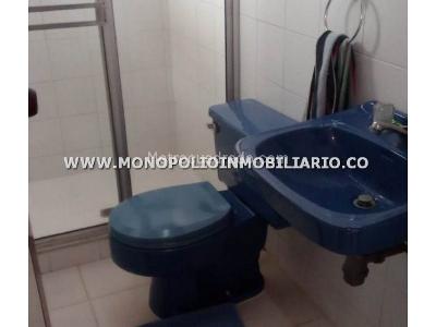 Casa de 4 alcobas en venta en La Florida, Medellín, 326 m² · foto 17 de 20
