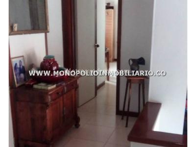 Casa de 4 alcobas en venta en La Florida, Medellín, 326 m² · foto 20 de 20