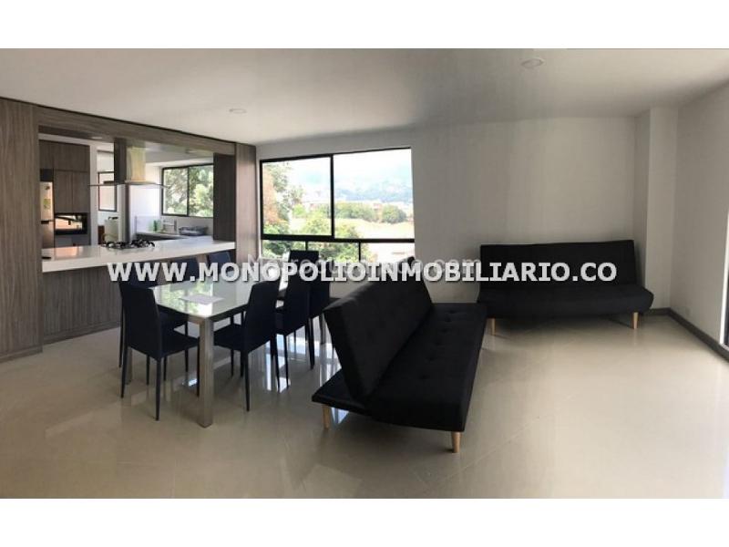 Apartamento Amoblado de 4 Alcobas en Milla de Oro
