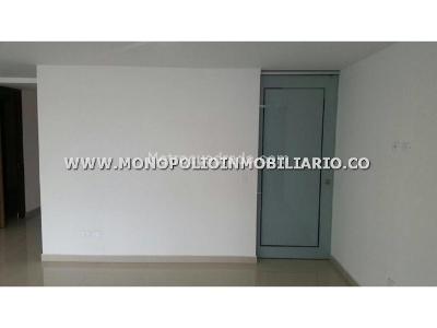 Apartamento en venta en El Nogal, Medellín · foto 2 de 20