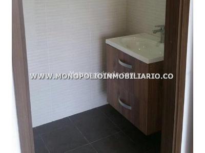 Apartamento en venta en El Nogal, Medellín · foto 5 de 20