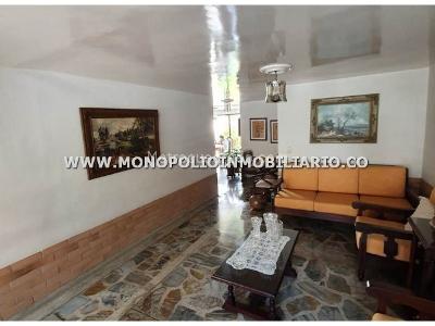 Casa de 5 alcobas en venta en Santa Monica, Medellín, 238 m² · foto 12 de 16