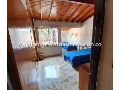 Casa de 5 alcobas en venta en Santa Monica, Medellín, 238 m² · foto 14 de 16