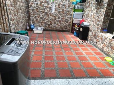 Casa de 4 alcobas en venta en San Javier, Medellín, 170 m² · foto 8 de 13
