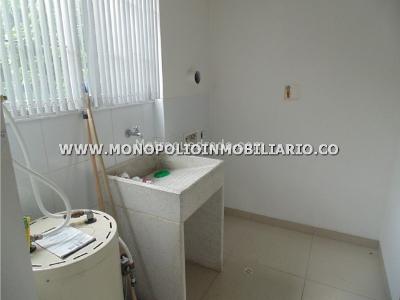 Apartamento en venta en Los Balsos, Medellín · foto 8 de 19
