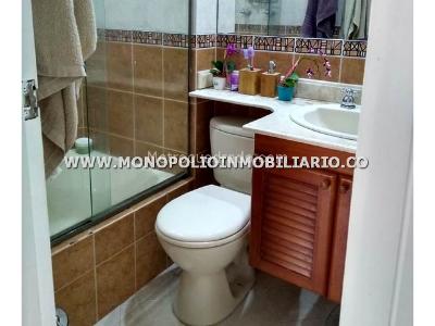 Apartamento en venta en La Inmaculada, Envigado · foto 12 de 16