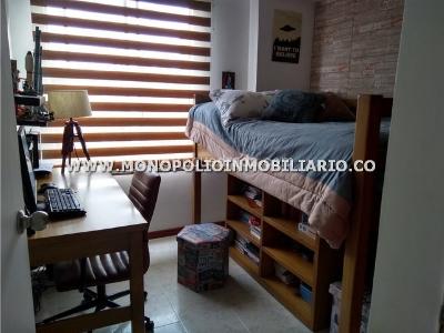 Apartamento en venta en La Inmaculada, Envigado · foto 6 de 16