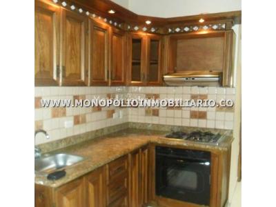 Apartamento en venta en Prado Centro, Medellín · foto 2 de 11