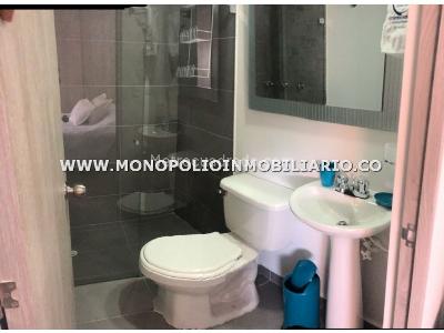 Apartamento de 3 alcobas en venta en Los Colores, Medellín, 75 m² · foto 8 de 12