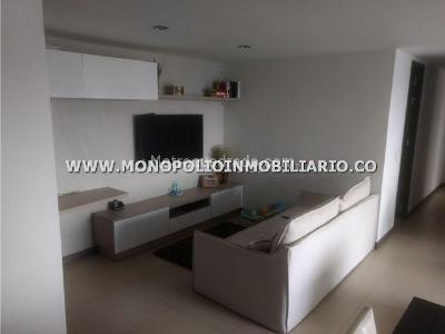 Apartamento de 3 alcobas en venta en Loma De Las Brujas, Envigado, 107 m² · foto 10 de 12