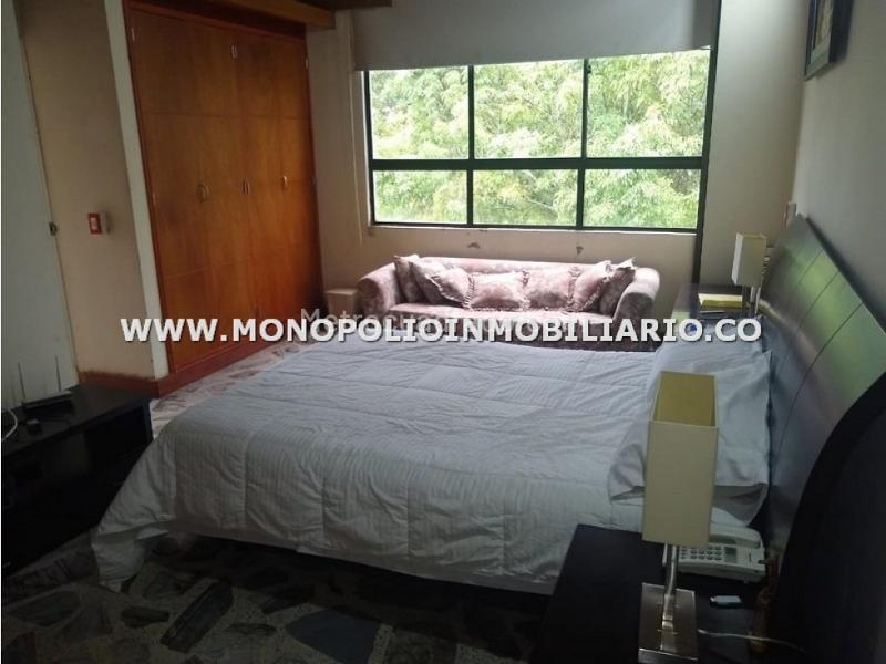 Apartamento Dúplex Amoblado de 5 Alcobas en El Velódromo - 9