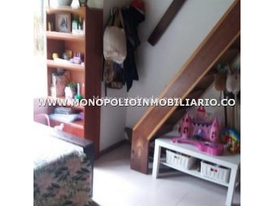 Casa de 4 alcobas en arriendo en Cola Del Zorro, Medellín, 1500 m² · foto 12 de 14