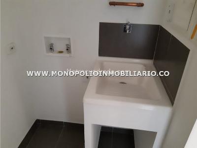 Apartamento de 2 alcobas en arriendo en Loma De Los Parra, Medellín, 113 m² · foto 10 de 18