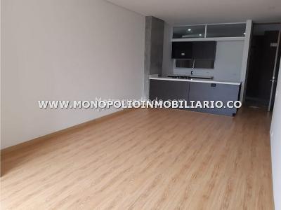 Apartamento de 2 alcobas en arriendo en Loma De Los Parra, Medellín, 113 m² · foto 12 de 18