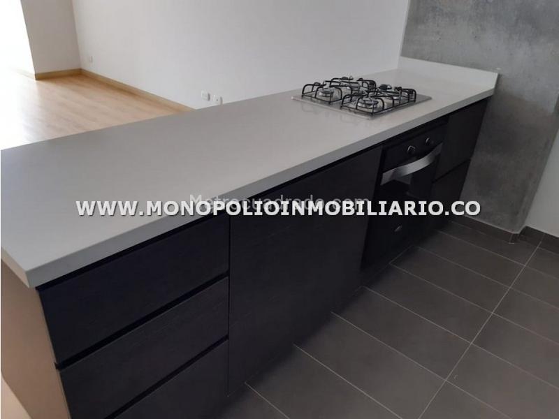 2BR Apartment with Balcony and 3 Baths in Loma de los Parra - 2