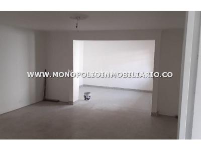 Casa de 5 alcobas en arriendo en Astorga, Medellín, 450 m² · foto 14 de 16