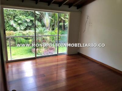 Casa de 3 alcobas en arriendo en Las Lomas, Medellín, 380 m² · foto 14 de 15