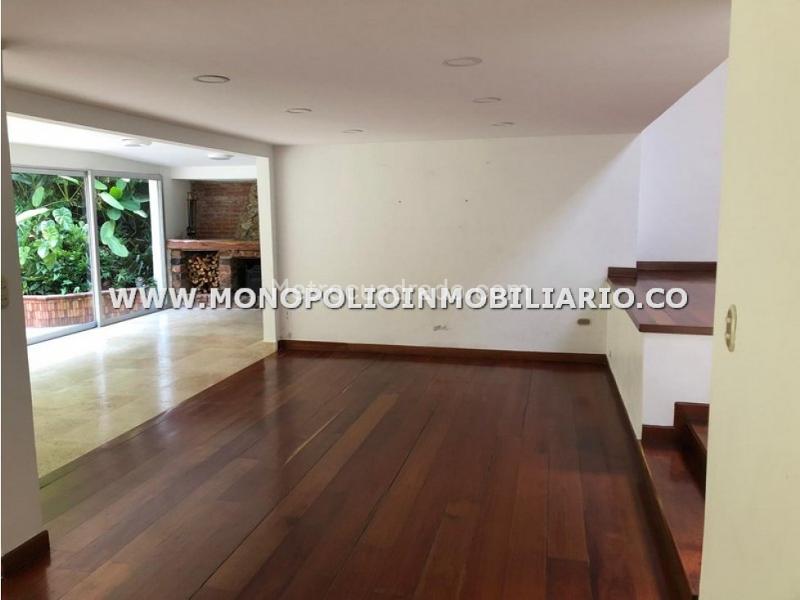 Casa de Lujo de 3 Alcobas en Las Lomas - 8