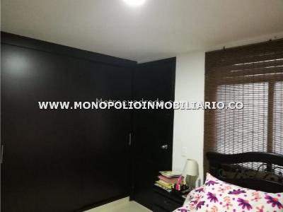 Apartamento de 4 alcobas en venta en Cabañas, Bello, 125 m² · foto 11 de 12