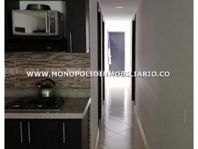 Apartamento de 4 alcobas en venta en Cabañas, Bello, 125 m² · foto 7 de 12