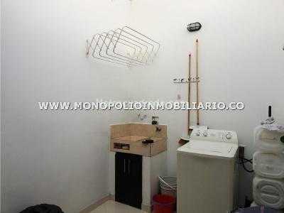 Apartamento de 4 alcobas en venta en Cabañas, Bello, 125 m² · foto 8 de 12