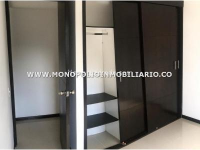 Apartamento de 2 alcobas en venta en Niquia, Bello, 77 m² · foto 12 de 16