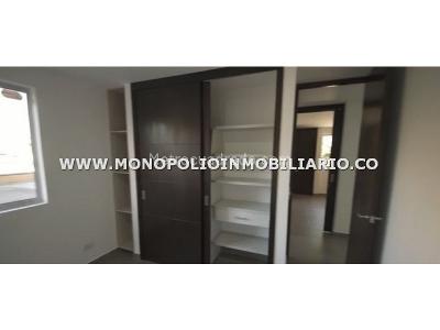 Apartamento de 3 alcobas en venta en La Doctora, Sabaneta, 113 m² · foto 2 de 13