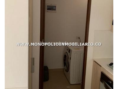 Apartamento en venta en Loma De Los Gonzalez, Medellín · foto 2 de 14