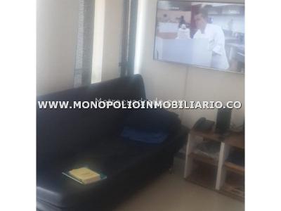 Apartamento de 2 alcobas en venta en Los Colores, Medellín, 52 m² · foto 10 de 12