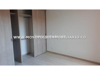 Apartamento de 2 alcobas en venta en La Navarra, Bello, 68 m² · foto 2 de 12