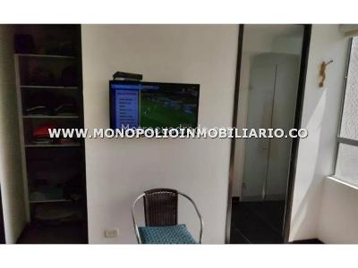 Apartamento de 2 alcobas en venta en Los Colores, Medellín, 68 m² · foto 3 de 10