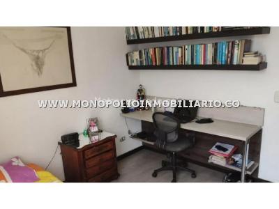 Apartamento de 2 alcobas en venta en Los Colores, Medellín, 68 m² · foto 5 de 10