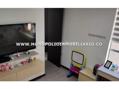 Apartamento de 2 alcobas en venta en Los Colores, Medellín, 72 m² · foto 4 de 11