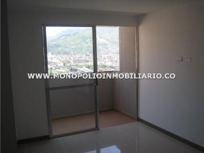Apartamento de 3 alcobas en venta en Mayorca, Sabaneta, 60 m² · foto 2 de 15