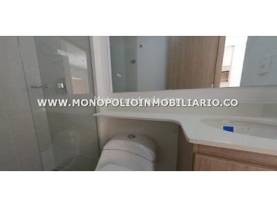 Apartamento de 3 alcobas en venta en La Navarra, Bello, 89 m² · foto 5 de 12