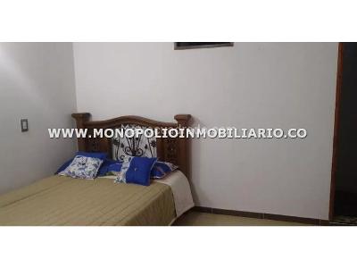 Casa de 4 alcobas en venta en Uribe Angel, Envigado, 127 m² · foto 4 de 18