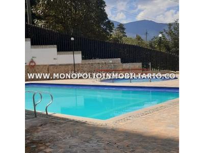 Apartamento de 2 alcobas en venta en Loma Linda, Sabaneta, 78 m² · foto 14 de 20