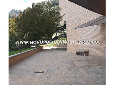 Apartamento de 2 alcobas en venta en Loma Linda, Sabaneta, 78 m² · foto 17 de 20