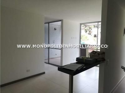 Apartamento de 2 alcobas en venta en La Florida, Sabaneta, 66 m² · foto 3 de 17