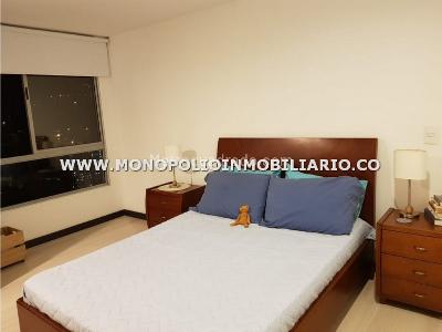 Apartamento de 3 alcobas en venta en Loma De Las Brujas, Envigado, 109 m² · foto 9 de 18