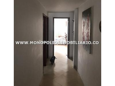 Apartamento en venta en Zona Centro, Envigado · foto 10 de 15