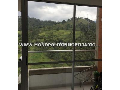 Apartamento de 3 alcobas en venta en Tres Esquinas, Sabaneta, 62 m² · foto 16 de 16