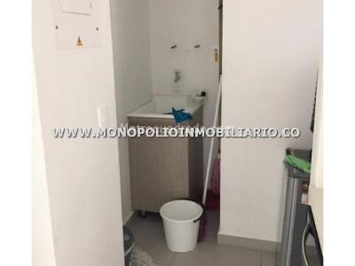 Apartamento de 3 alcobas en venta en Tres Esquinas, Sabaneta, 62 m² · foto 4 de 16