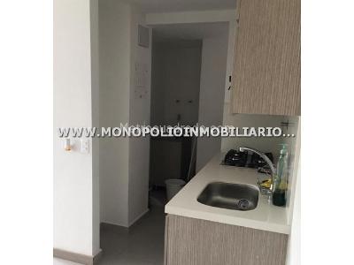 Apartamento de 3 alcobas en venta en Tres Esquinas, Sabaneta, 62 m² · foto 8 de 16