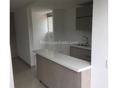 Apartamento de 2 alcobas en venta en Tres Esquinas, Sabaneta, 57 m² · foto 14 de 17