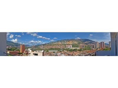 Apartamento de 3 alcobas en venta en Obrero, Bello, 152 m² · foto 4 de 16