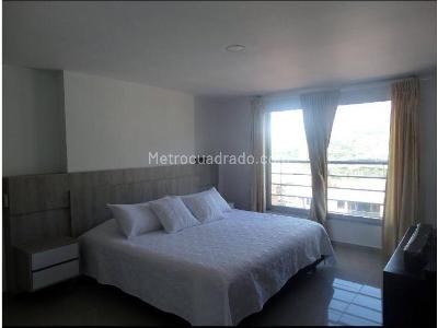 Apartamento de 3 alcobas en venta en Obrero, Bello, 152 m² · foto 7 de 16