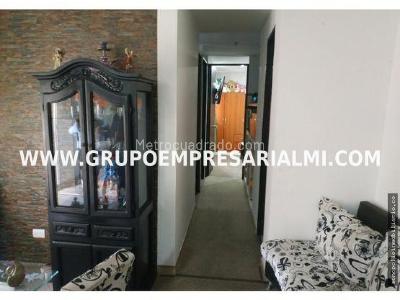 Apartamento de 3 alcobas en venta en Santa Ana, Bello, 67 m² · foto 4 de 15