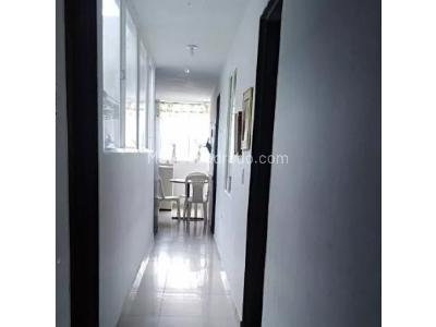 Casa de 3 alcobas en venta en Manrique, Medellín, 117 m² · foto 2 de 12