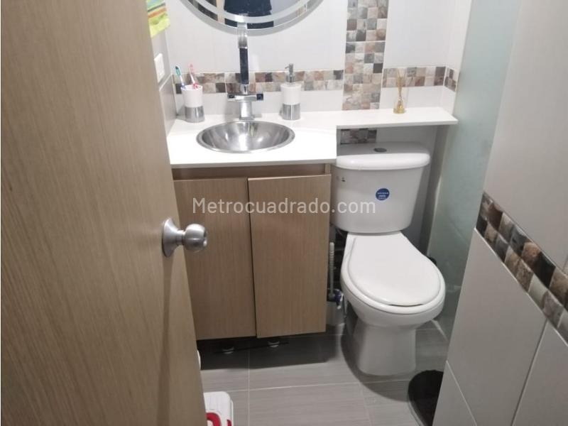 Apartamento Amoblado de 3 Alcobas en Robledo - 4